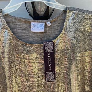 Metallic Gold Holiday top NWT XL